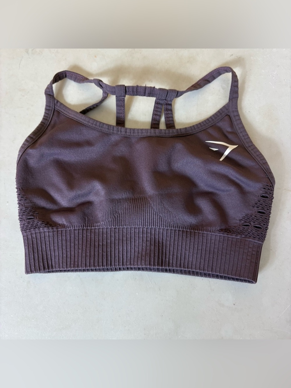 Gymshark Womens XSmall Energy Seamless Yoga Sports Strappy Bra (No Pads) Purple